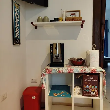Daire Forcella House Al Centro Di Napoli